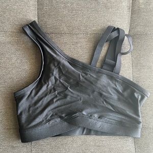 fabletics sportsbra